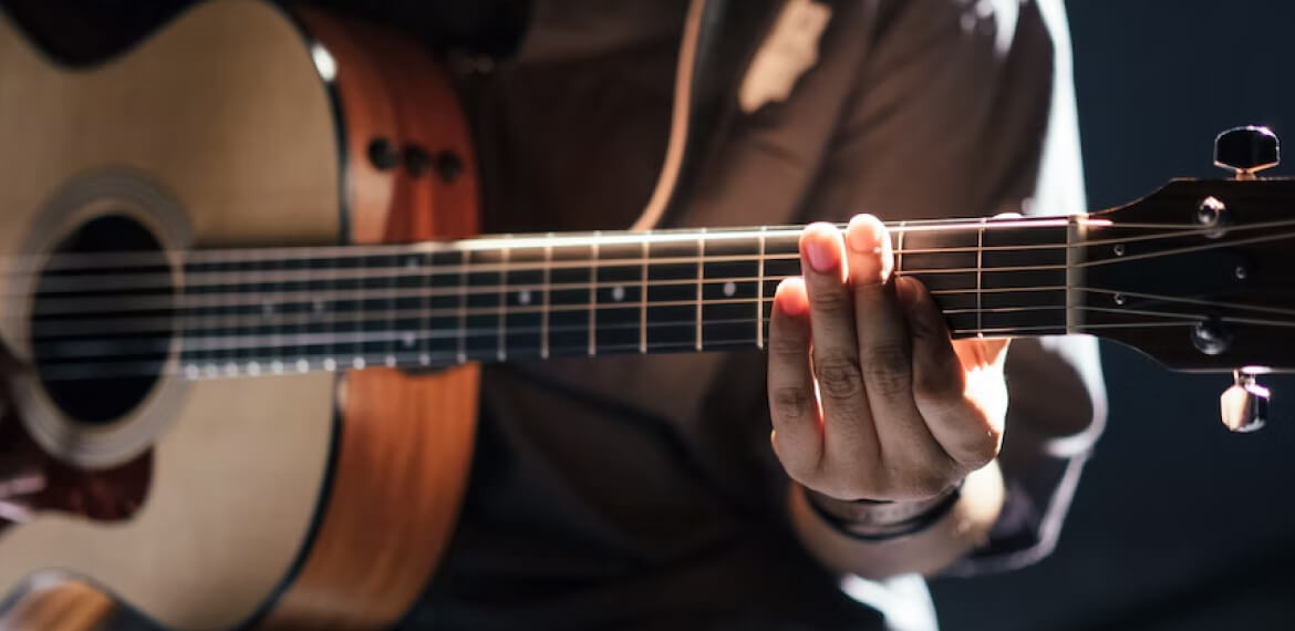 Como aprender a tocar la guitarra guía básica para principiantes