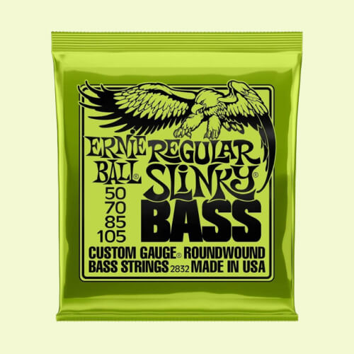 1. Bajo Ernie Ball Regular Slinky Nickel